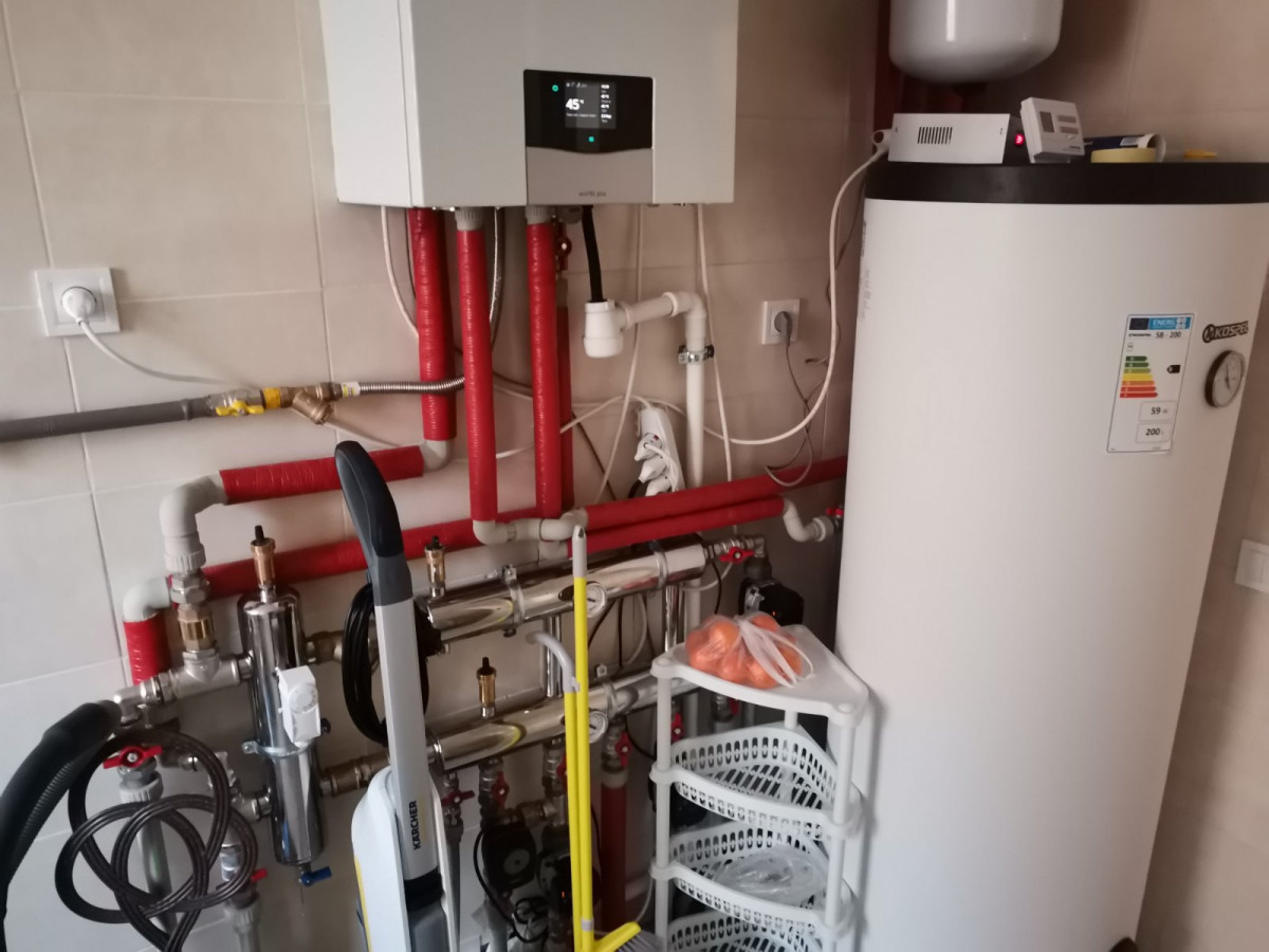 Установка котла Vaillant и бойлера Kospel